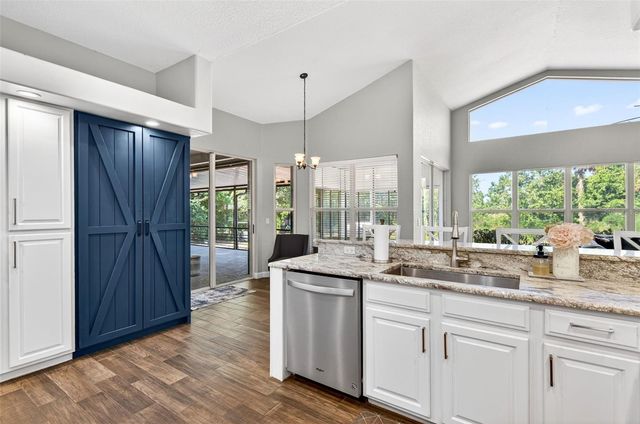 2603 CATHEDRAL OAKS PLACE, Plant City, FL 33565
