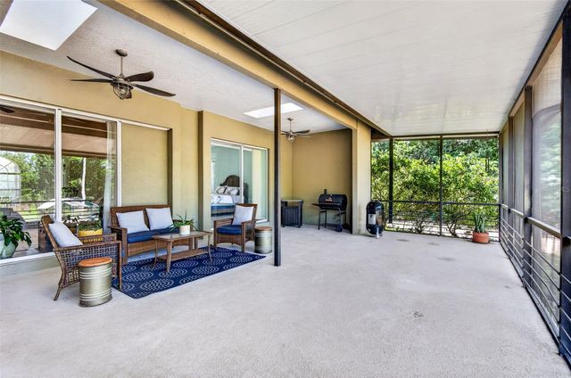 2603 CATHEDRAL OAKS PLACE, Plant City, FL 33565