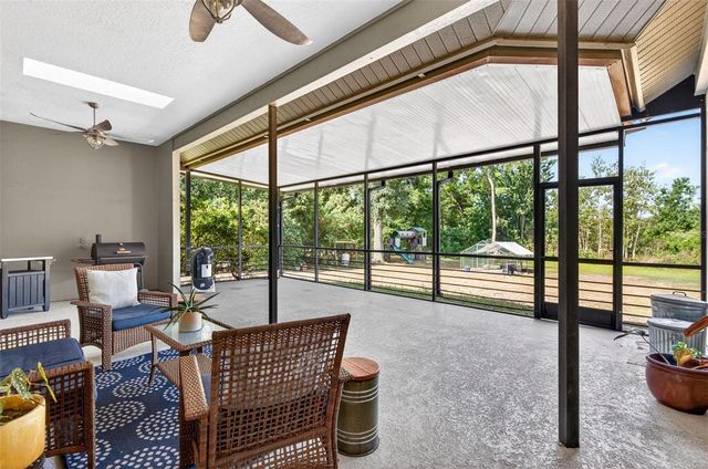 2603 CATHEDRAL OAKS PLACE, Plant City, FL 33565