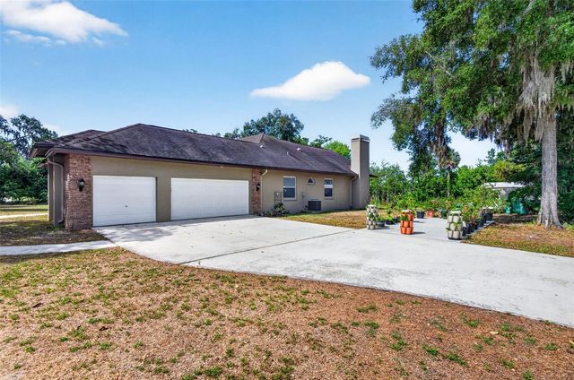 2603 CATHEDRAL OAKS PLACE, Plant City, FL 33565