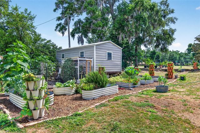 2603 CATHEDRAL OAKS PLACE, Plant City, FL 33565