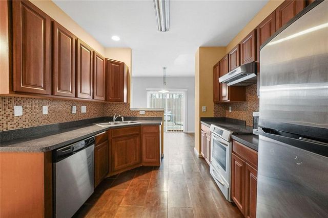 1108 Treymont Lane, Lawrenceville, GA 30045