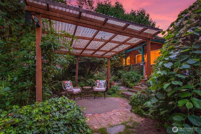 8921 188th Street SE, Snohomish, WA 98296