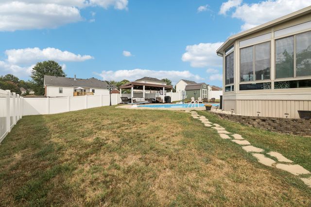 1003 Rutherford Way, Hendersonville, TN 37075