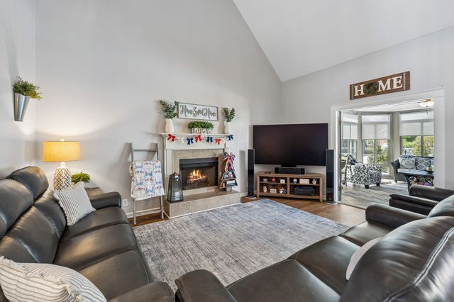 1003 Rutherford Way, Hendersonville, TN 37075