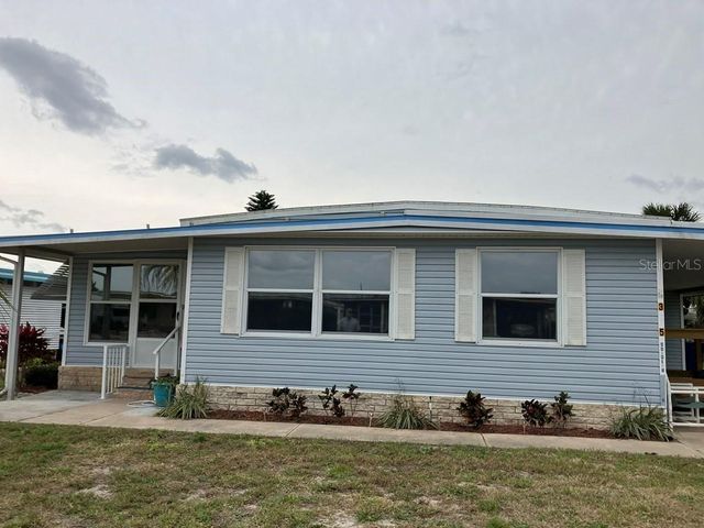 1305 MOHAWK CIRCLE, Tavares, FL 32778