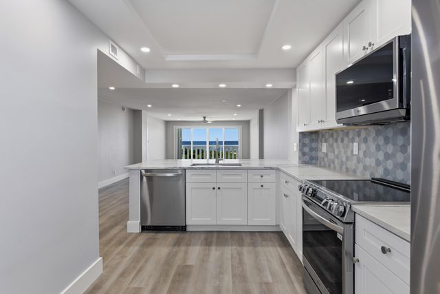 1012 N Ocean Boulevard 202, Pompano Beach, FL 33062