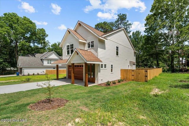 1395 N May Street, Southern Pines, NC 28387