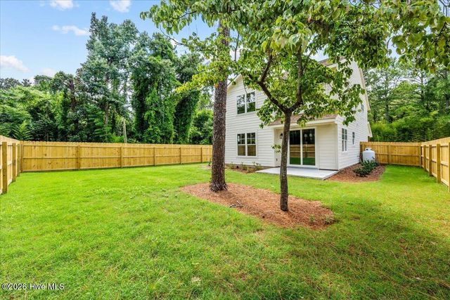 1395 N May Street, Southern Pines, NC 28387