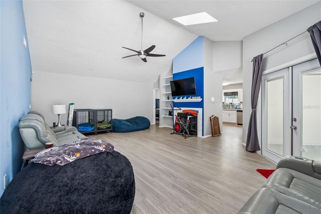 7123 SILVERMILL DRIVE, Tampa, FL 33635