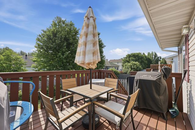 3032 32nd Street S, Fargo, ND 58103