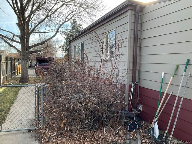 4433 W Dakota Avenue, Denver, CO 80219