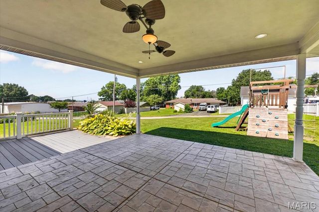 711 Morrison Avenue, Waterloo, IL 62298