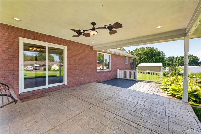 711 Morrison Avenue, Waterloo, IL 62298