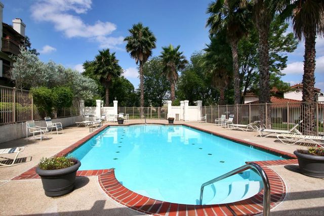 11906 Paseo Lucido 156, San Diego, CA 92128