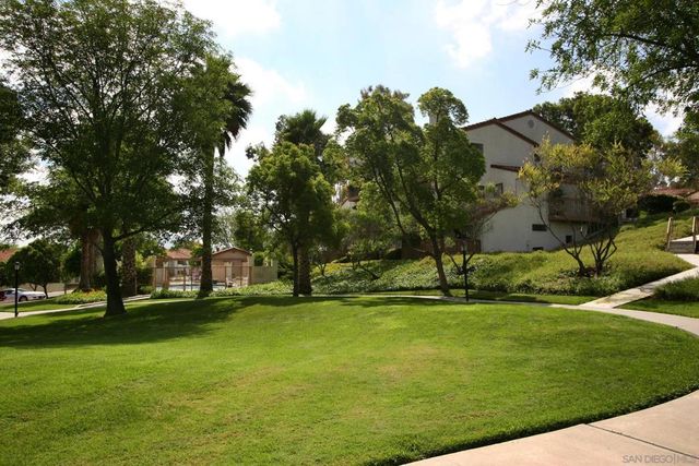 11906 Paseo Lucido 156, San Diego, CA 92128
