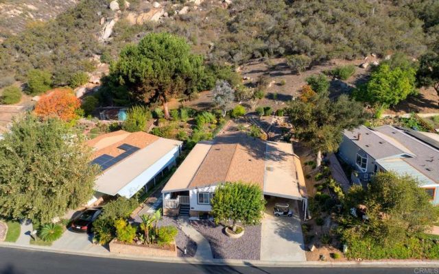 8975 Lawrence Welk Dr 314, Escondido, CA 92026