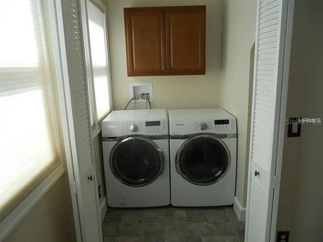 2926 2ND AVENUE N Apt B, St Petersburg, FL 33713