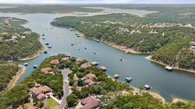 18504 Monet Pointe DR, Leander, TX 78645