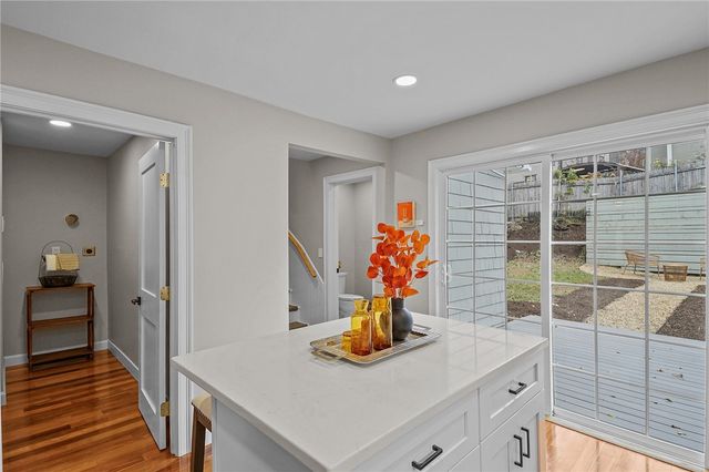 25 Tecumseh Street, Providence, RI 02906