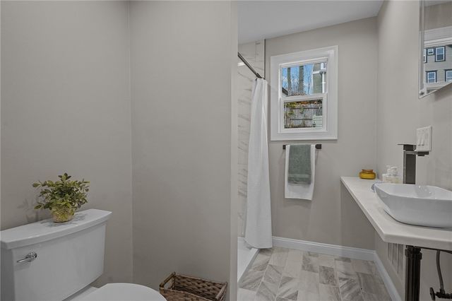 25 Tecumseh Street, Providence, RI 02906