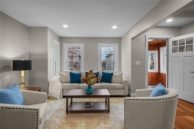 25 Tecumseh Street, Providence, RI 02906