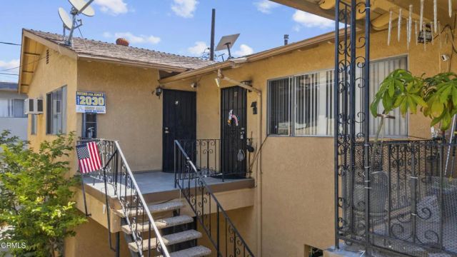 2120 W Victoria Avenue, Montebello, CA 90640