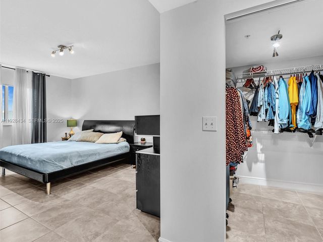 18800 NE 29th Ave 822, Aventura, FL 33180