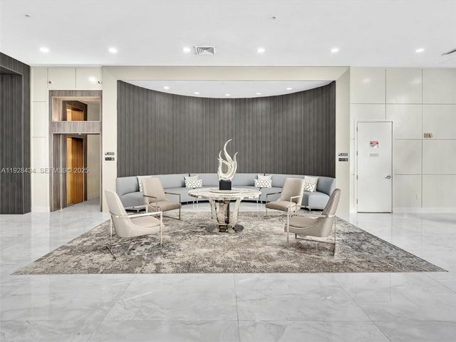 18800 NE 29th Ave 822, Aventura, FL 33180