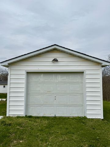 1178 Hart Road Road, Macomb, MO 65702