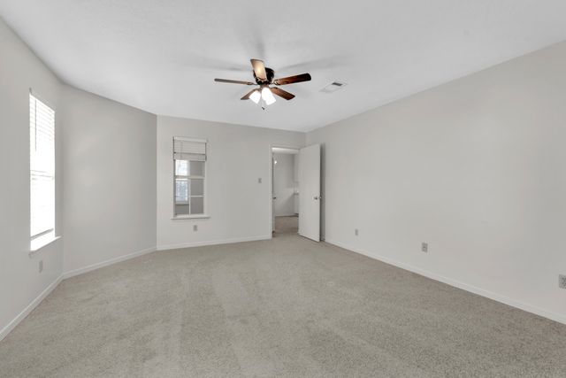 202 Summer Lane, Fort Walton Beach, FL 32547