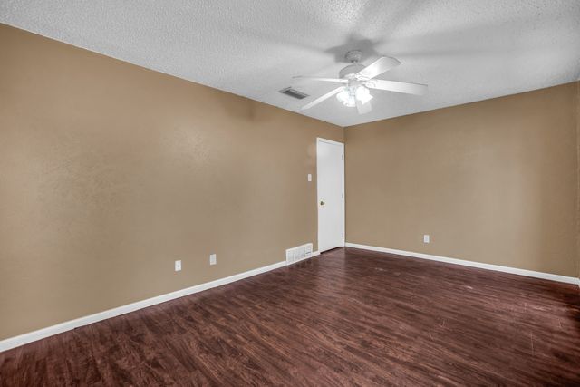 1025 Terrace Trail, Carrollton, TX 75006