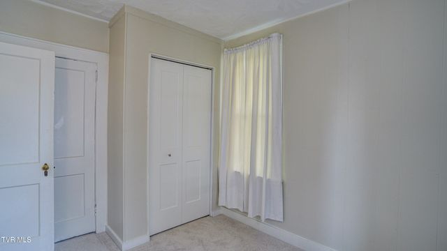 1346 East Center Street, Kingsport, TN 37664