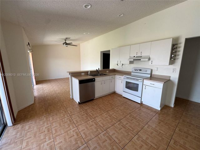 10379 Welleby Isles Blvd, Sunrise, FL 33351
