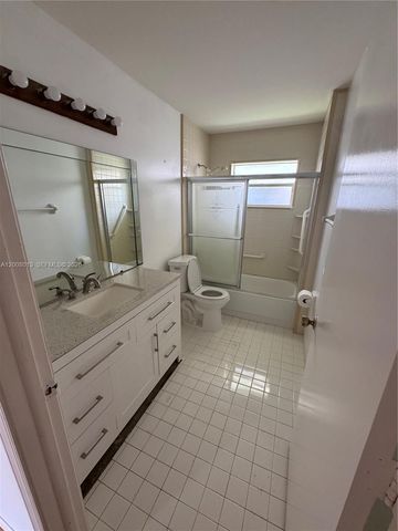 10379 Welleby Isles Blvd, Sunrise, FL 33351