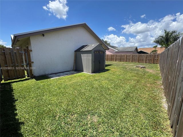 10379 Welleby Isles Blvd, Sunrise, FL 33351