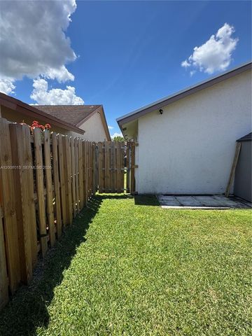 10379 Welleby Isles Blvd, Sunrise, FL 33351