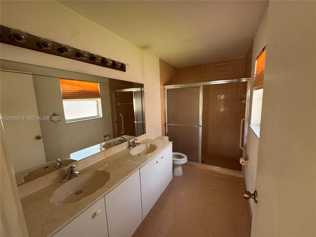 10379 Welleby Isles Blvd, Sunrise, FL 33351