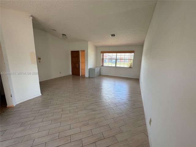 10379 Welleby Isles Blvd, Sunrise, FL 33351