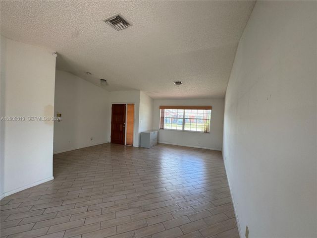 10379 Welleby Isles Blvd, Sunrise, FL 33351