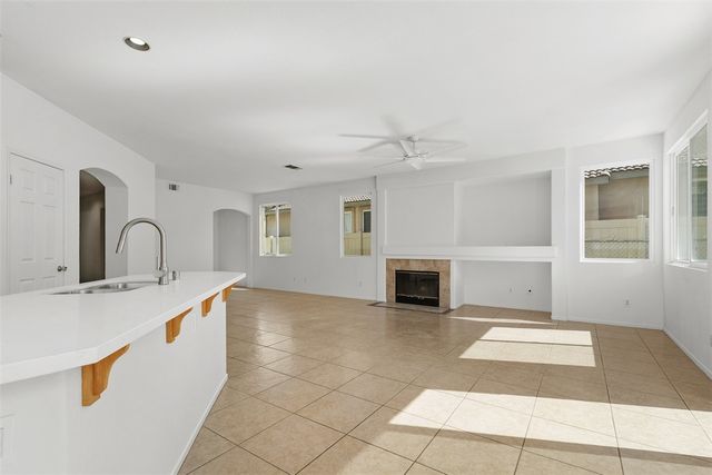 19 Villa Milano, Lake Elsinore, CA 92532