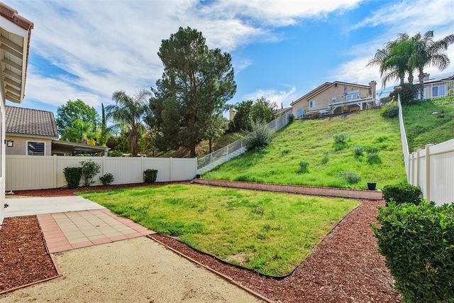 19 Villa Milano, Lake Elsinore, CA 92532