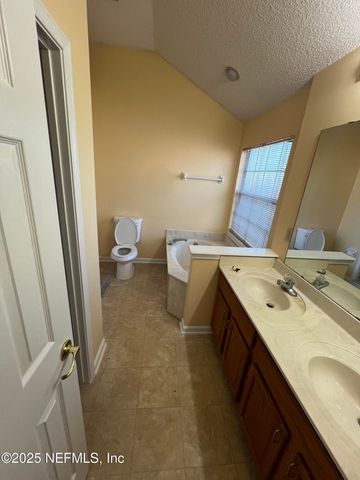11940 CANTERWOOD Drive, Jacksonville, FL 32246