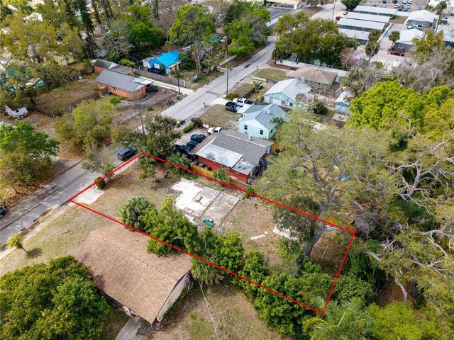 1107 PUTNAM DRIVE, Sarasota, FL 34234