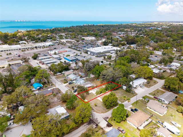 1107 PUTNAM DRIVE, Sarasota, FL 34234