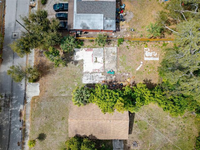 1107 PUTNAM DRIVE, Sarasota, FL 34234