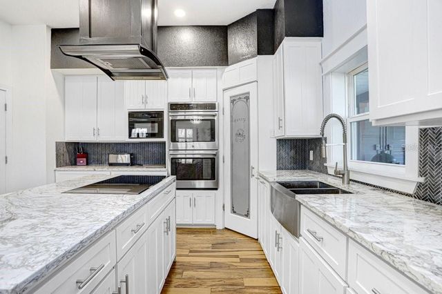 14224 LORRAINE COURT, Dade City, FL 33525