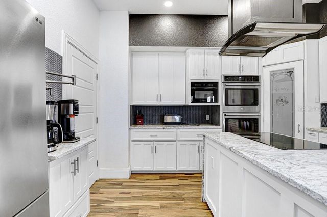 14224 LORRAINE COURT, Dade City, FL 33525