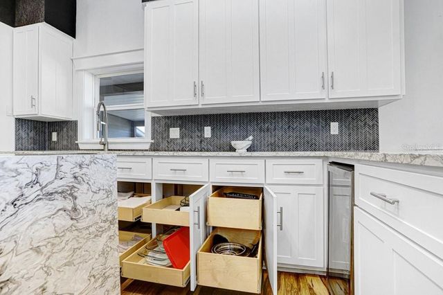 14224 LORRAINE COURT, Dade City, FL 33525