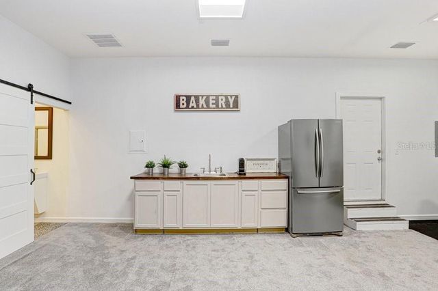 14224 LORRAINE COURT, Dade City, FL 33525